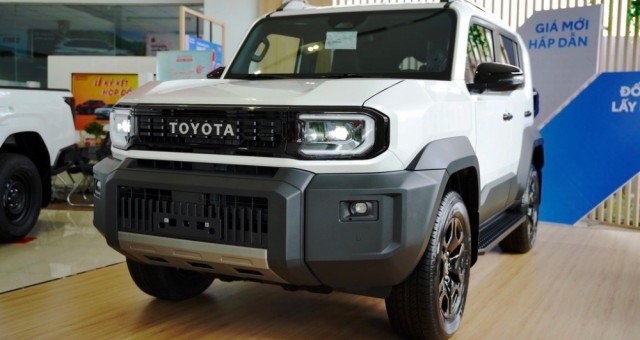 Muốn mua Toyota Land Cruiser FJ đúng giá, khách Việt có thể phải chờ tới cuối năm 2026 mới được nhận xe